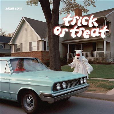 Trick or Treat - Naomie Klaus