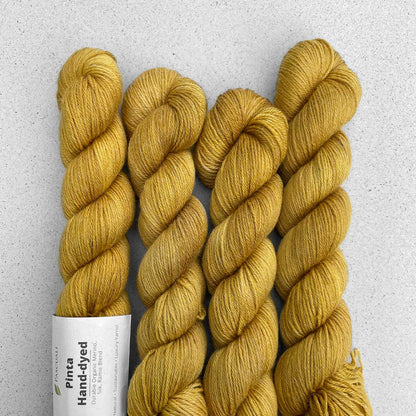 PINTA Hand dyed by Pascuali Echeveau de 50g/212m